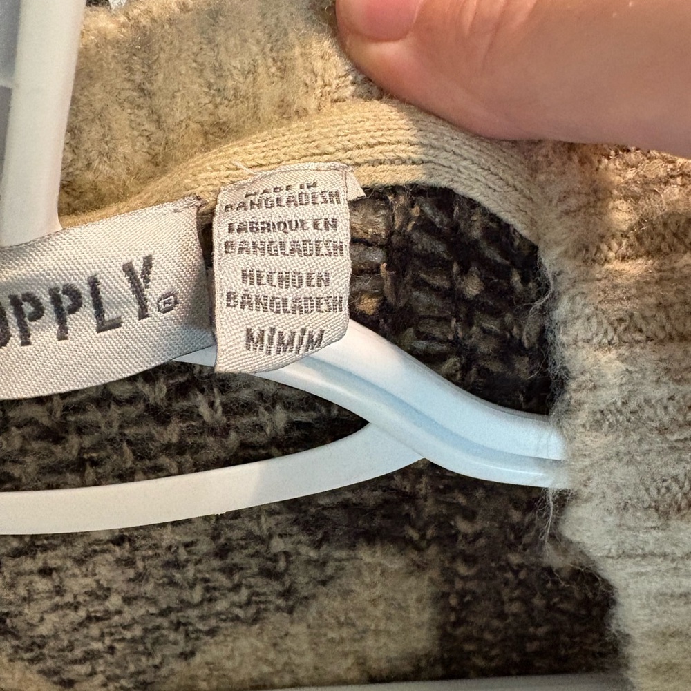 Leopard Print Open Front Cardigan Sweater - Picture 4 of 5
